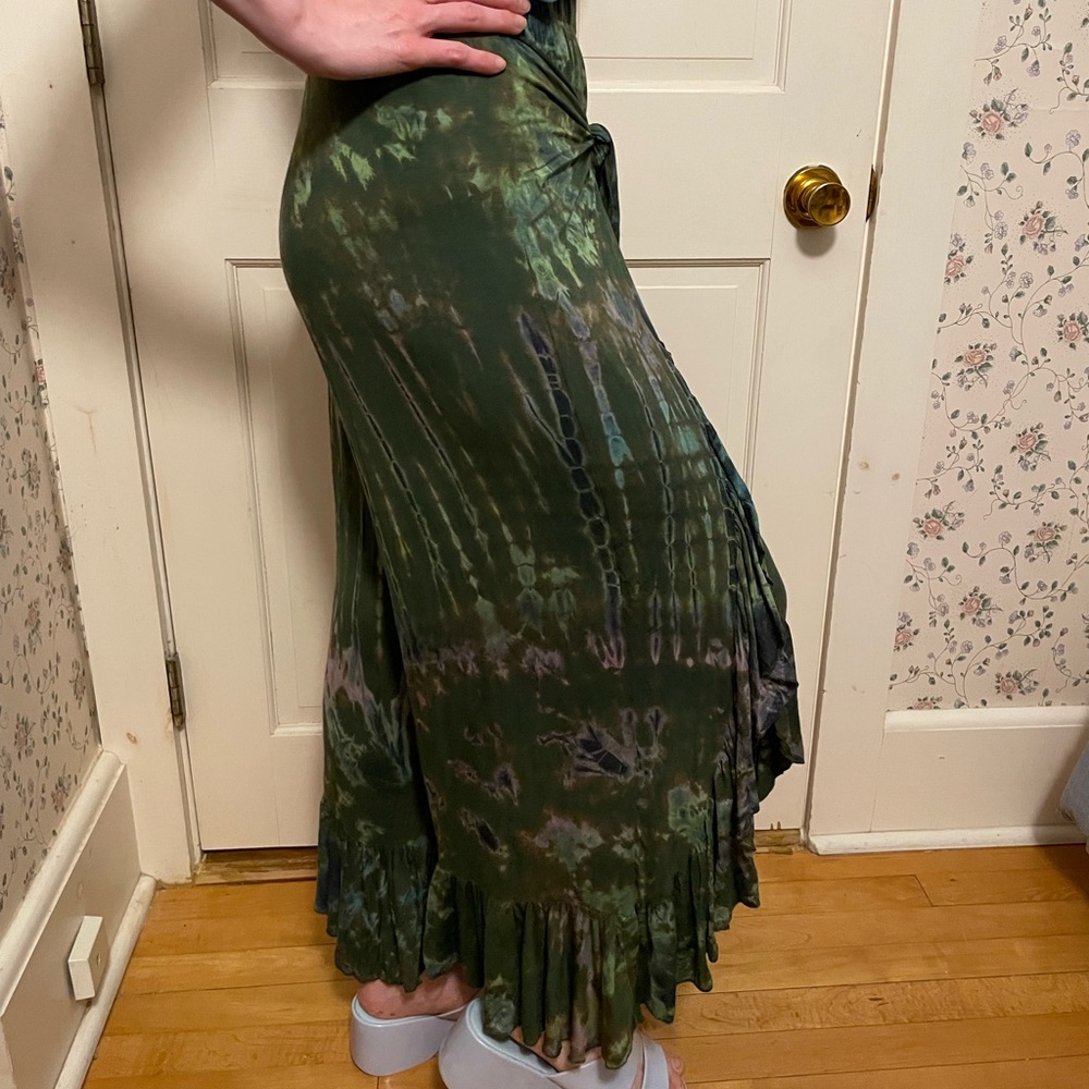 Gypsy Rose Green Tie-Dye Flow Pants with Waist Tie